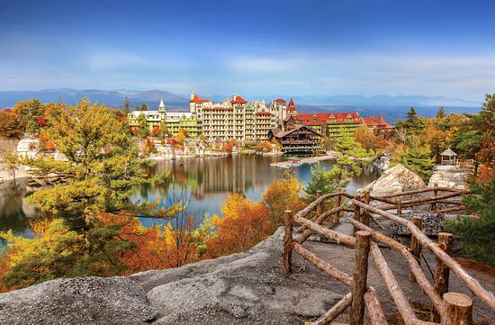 Mohonk Mountain House above its mountain lake